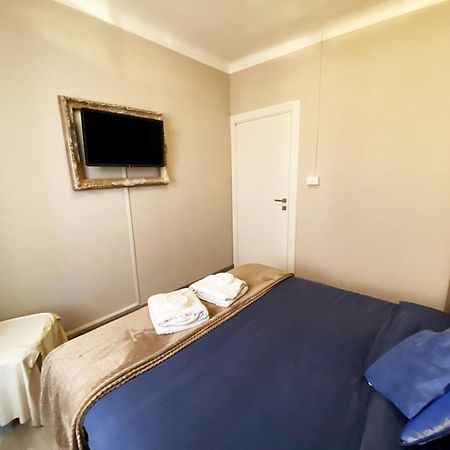 Ferienwohnung L'Eternita' E' Il Mare Mischiato Col Sole Rimbaud Ventimiglia Exterior foto