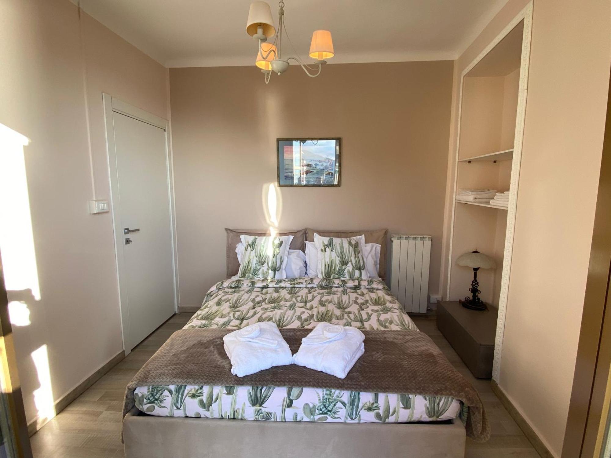 Ferienwohnung L'Eternita' E' Il Mare Mischiato Col Sole Rimbaud Ventimiglia Exterior foto